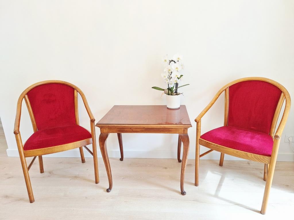 Twee mooie velours stoelen 'velvet red' - Fameg Radomsko, Ophalen of Verzenden