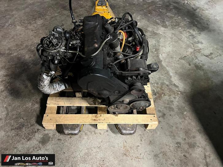 Audi 100 typ44 C3 motor EZ motorblok 1.8, Autos : Pièces & Accessoires, Moteurs & Accessoires, Audi, Utilisé, Origine de la pièce connue