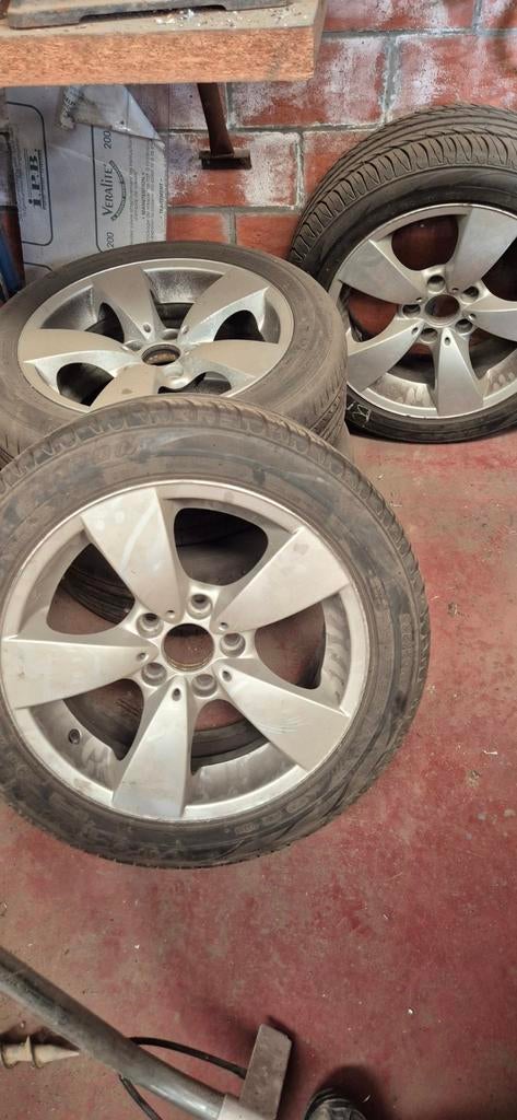 4 velgen en banden BMW (5 serie), Ophalen