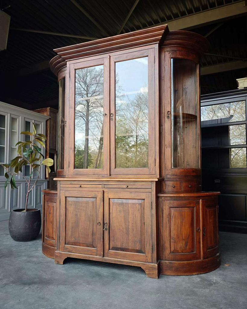 Uniek! Antieke halfronde winkelkast | Servieskast #5977, Ophalen of Verzenden
