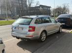 Skoda 1.6 TDI - option complète, Autos, Boîte manuelle, Noir, Particulier, 4 cylindres