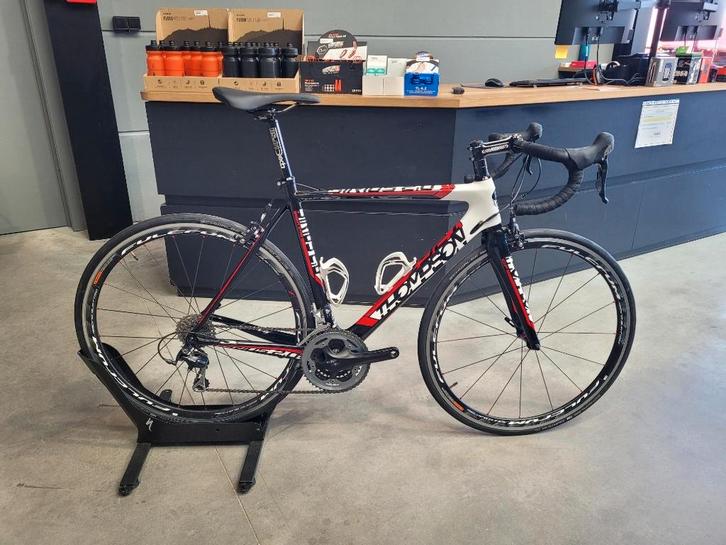 THOMPSON Vélo de course en Carbone, Vélos & Vélomoteurs, Vélos | Vélos de course, Comme neuf, Autres marques, 10 à 15 vitesses