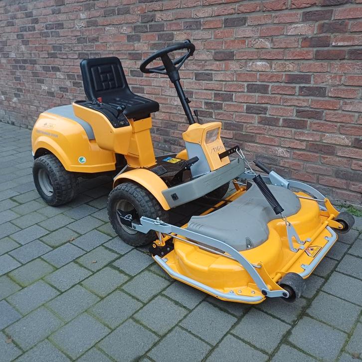 Zitmaaier stiga park svan ranger 18 servo stuur honda 2 cil, Tuin en Terras, Zitmaaiers, Ophalen