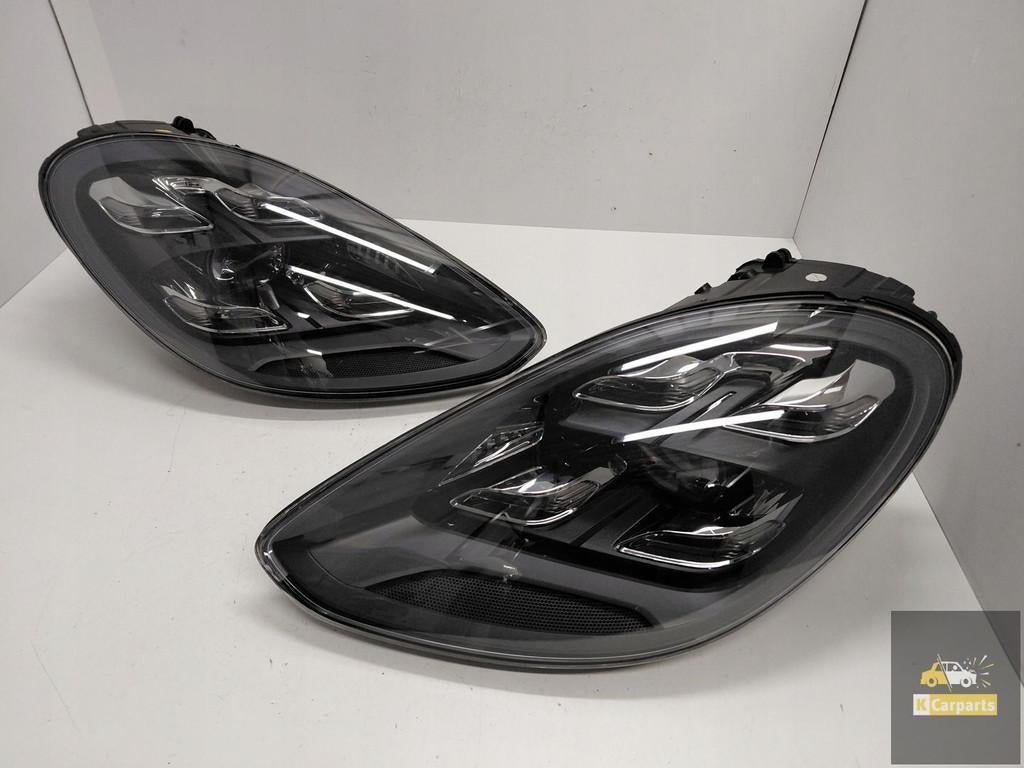 971.941.036.AA, Phare avant droit/gauche id al pour Porsche, Porscheplatz 1
70435  Stuttgart, DE, Porsche, Info@porsche.de, Utilisé