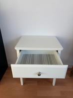 Nachtkastje ikea, Huis en Inrichting, Slaapkamer | Nachtkastjes, Ophalen, Gebruikt, 55 tot 70 cm, 45 tot 65 cm