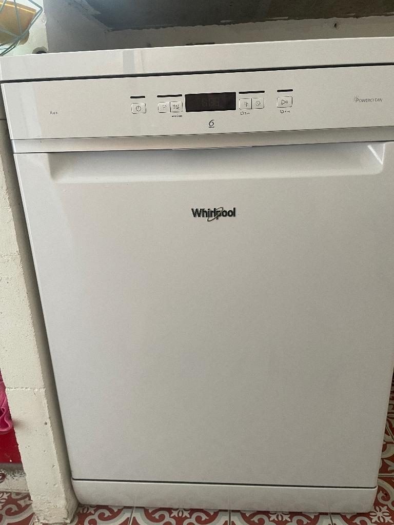 Whirlpool vaatwas 6the sense, Ophalen, Minder dan 85 cm, Zo goed als nieuw, Energieklasse A of zuiniger