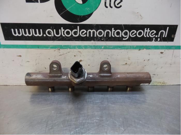 Capteur de pression carburant d'un Renault Megane (Megane 09, Autos : Pièces & Accessoires, Autres pièces automobiles, Renault