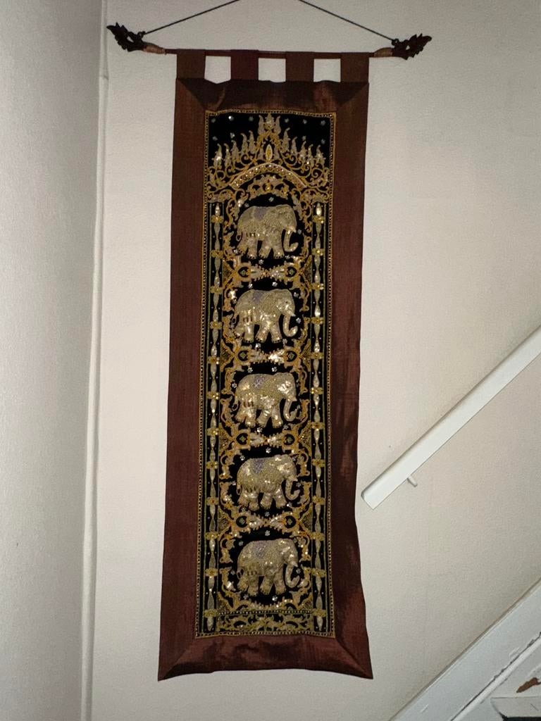 Aziatische handgemaakte wanddecoratie met olifanten, Ophalen, Gebruikt, Hout