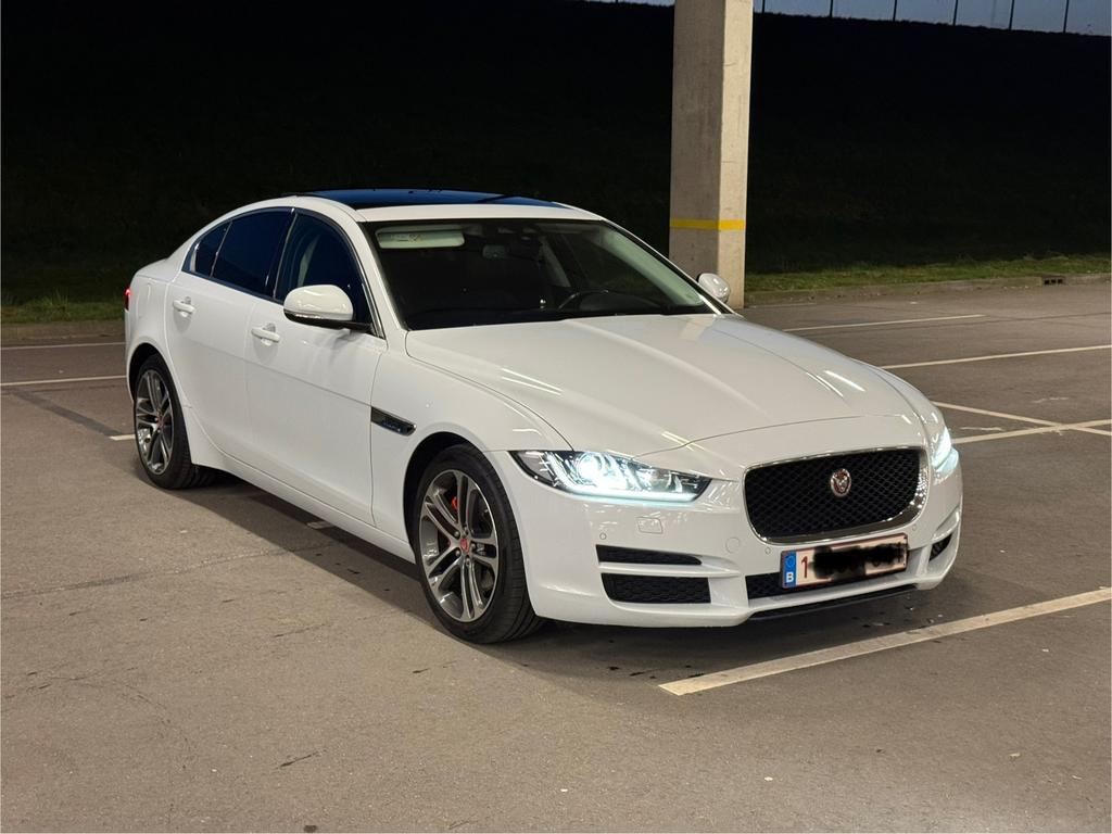 Jaguar XE 2.0D Prestige Full Option Topstaat Luxe & Comfort, Autos, Jaguar, Cuir, Achat, Euro 6, Noir
