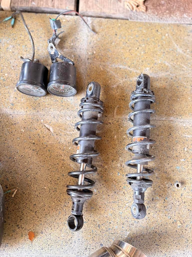 dax onderdelen, Ophalen