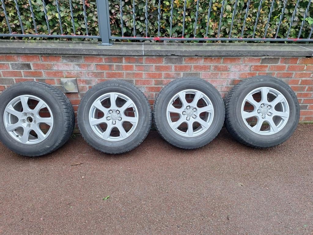 Vends 4Jantes avec pneus, Autos : Pièces & Accessoires, Pneus & Jantes, Pneu(s), Pneus hiver, Enlèvement