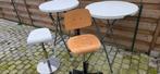 Set van 2 bartafels en 2 barkrukken--125euro---, Huis en Inrichting, Barkrukken, Ophalen