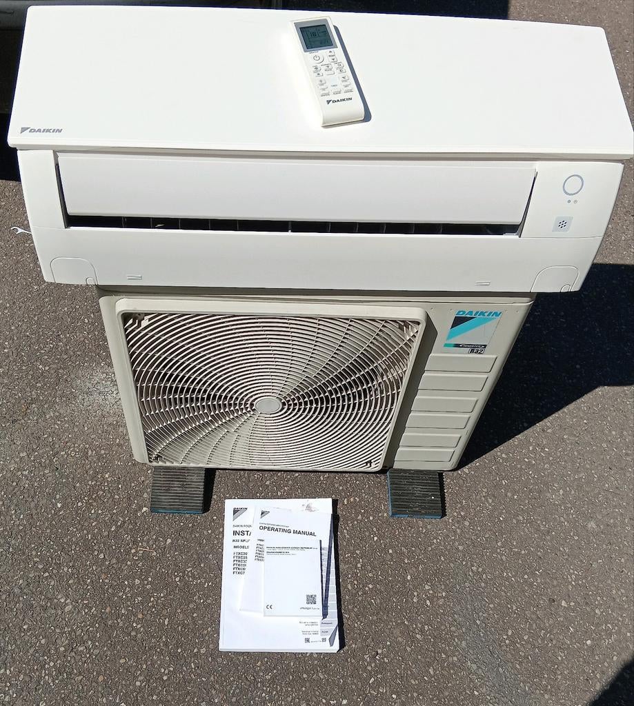 Airco split unit daikin R32 wifi koelen&verwarmen A+++, Elektronische apparatuur, Airco's, Ophalen of Verzenden, Verwarmen