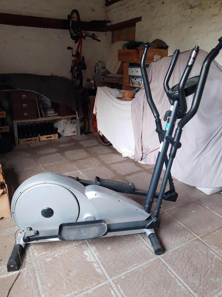 Crosstrainer, Sport en Fitness, Fitnessapparatuur, Gebruikt, Crosstrainer, Armen, Benen, Kunststof, Ophalen of Verzenden