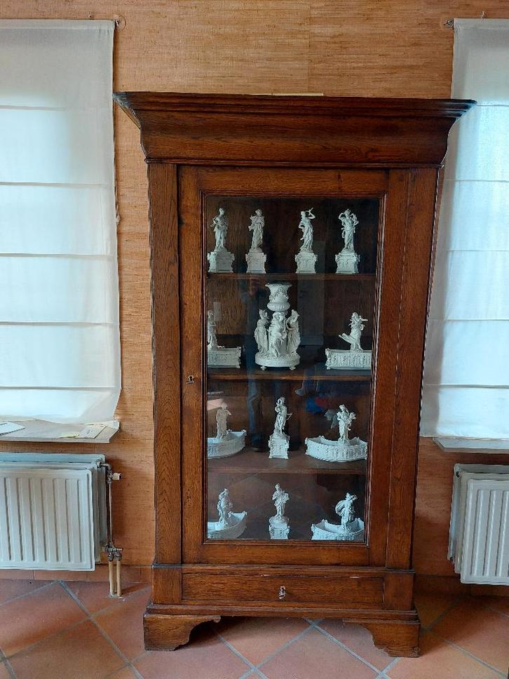 vitrine en excellent état - À emporter maintenant, Maison & Meubles, Armoires | Vitrines, Enlèvement