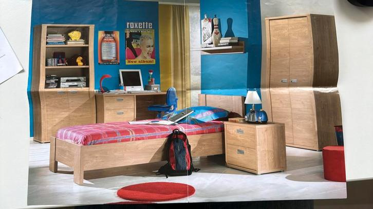 Complete Kinderkamer in Engelse eik decor, Huis en Inrichting, Slaapkamer | Complete slaapkamers, Zo goed als nieuw, Eenpersoons