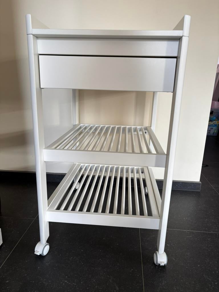 Verzorgingstafel Troll, Enlèvement, Comme neuf