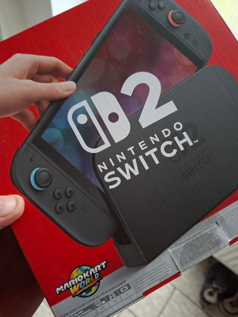 Nintendo Switch 2 + Mario Kart World sous garantie, Enlèvement ou Envoi, Switch