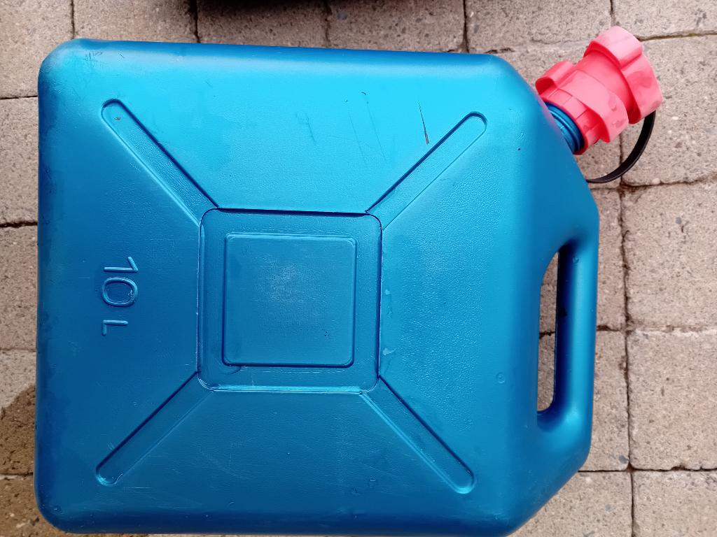Jerrycan van 10 liter, Ophalen, Gebruikt