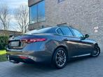 Alfa Romeo Giulia 2.0 Turbo Benzine 200pk, Auto's, Automaat, Achterwielaandrijving, 4 cilinders, Leder
