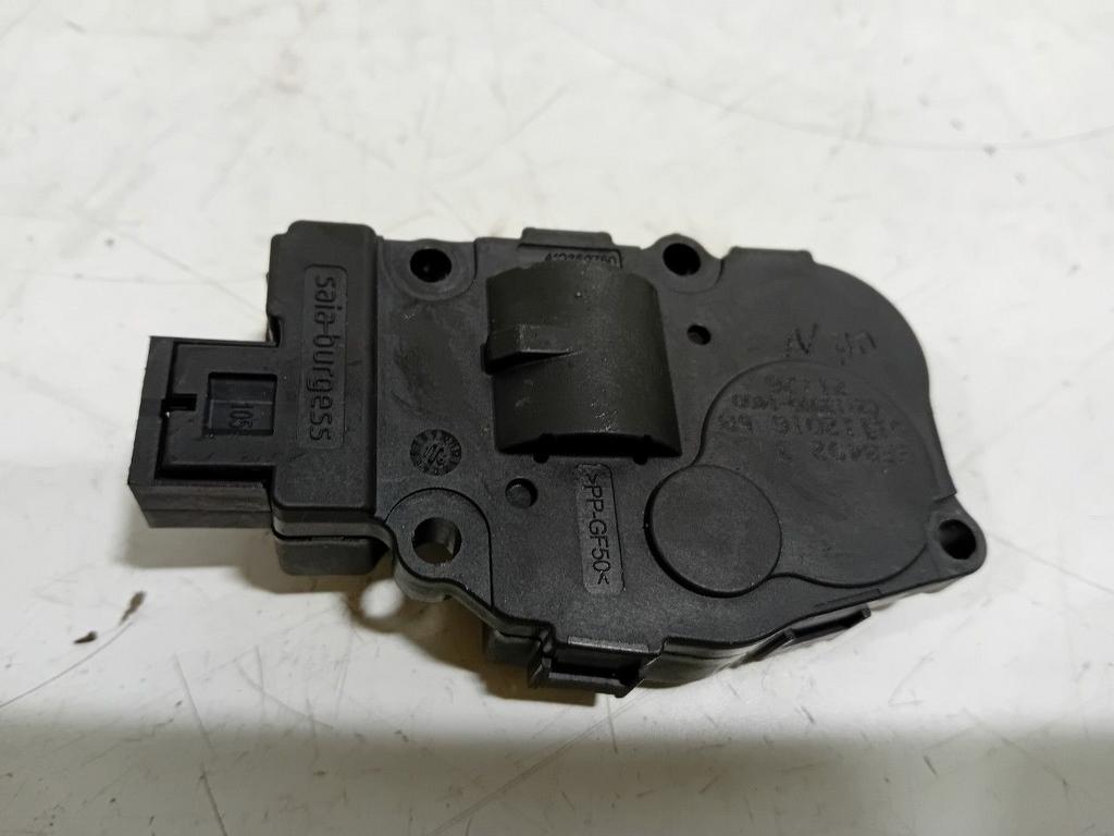 Kachelstelmotor BMW i3, Onderdelen@venauto.nl, Van der Ven Autorecycling B.V., Gebruikt, Ettenseweg 76, 4706 PB Roosendaal, The Netherlands