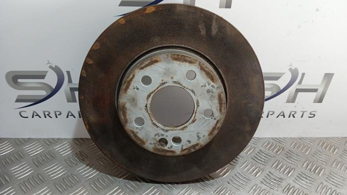 Remschijf voor van een Mercedes Vito, Auto-onderdelen, Gebruikt, -, Ophalen of Verzenden, -