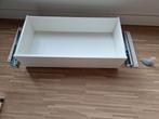 1 lade, 3uitrekbare planken, 1broekhanger Ikea 75x35, Ophalen, Zo goed als nieuw