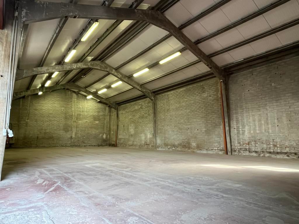 Loods / Unit / Magazijn / Opslagruimte te huur 260m2, Articles professionnels, Immobilier d'entreprise, Stock ou Remise, Location