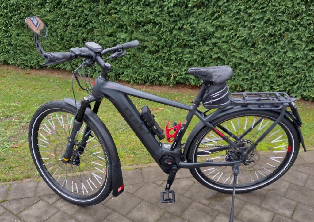 Vélo Cube speed pedelec 45km/h, état impeccable, 47 à 51 cm, 50 km par batterie ou plus, Enlèvement, Utilisé