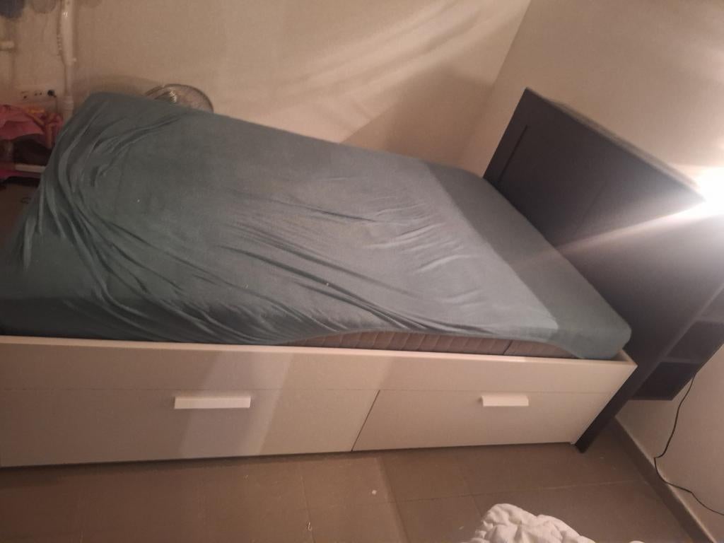 Bed met hoofdeinde, Ophalen