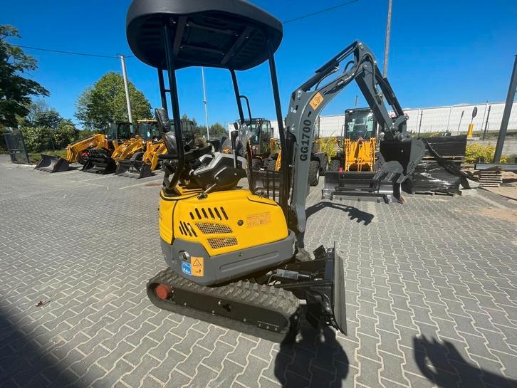 Excavateurs GG1700 Gunter Grossman Kubota/Yanmar, Articles professionnels, Machines & Construction | Abris de chantier & Conteneurs