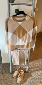ONLY trui met ruiten maat smal/medium, chinobroek maat 38, Ophalen of Verzenden, Zo goed als nieuw, Maat 36 (S), Beige