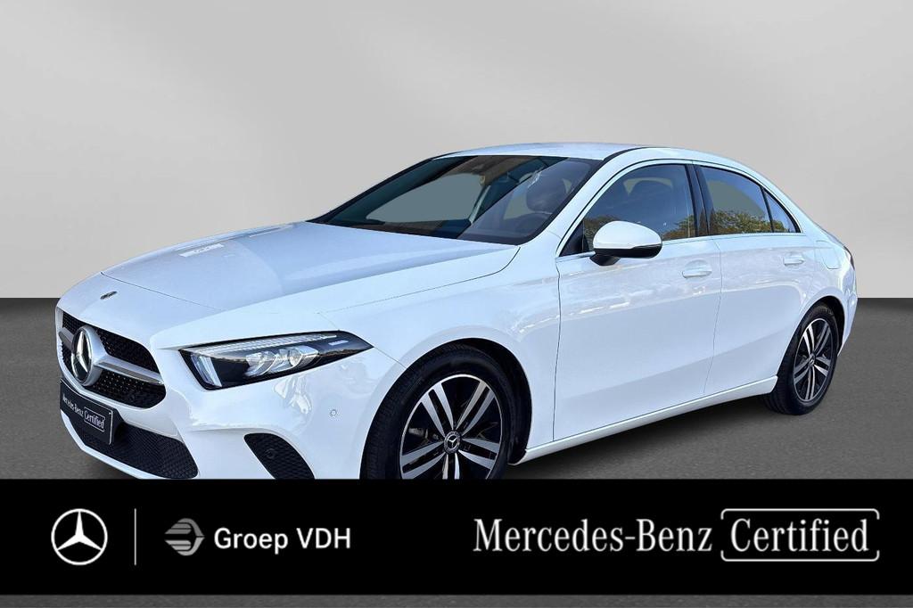 Mercedes-Benz Cars A-Klasse 220 d Berline TREKHAAK, Stof, Gebruikt, Wit, Bedrijf