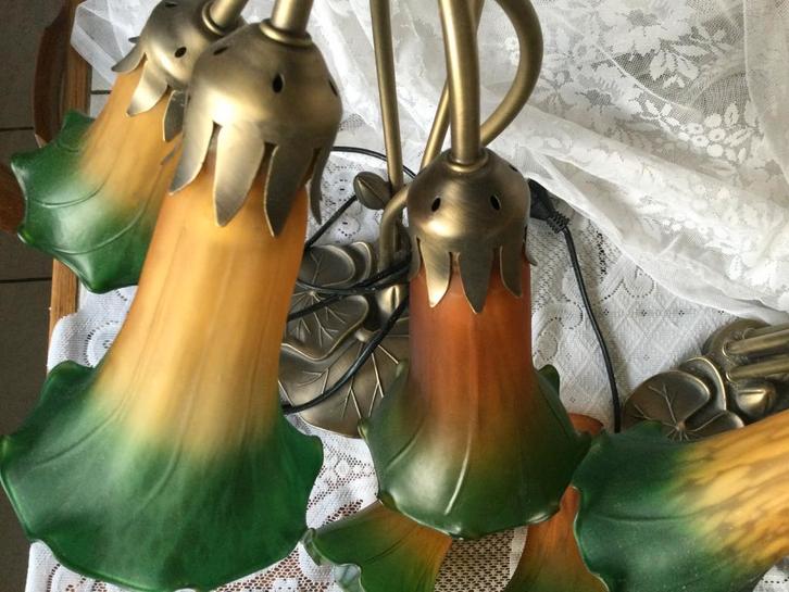 2 Lampes art déco trilobées., Maison & Meubles, Lampes | Lampes de table, Comme neuf, Moins de 50 cm, Verre, Métal