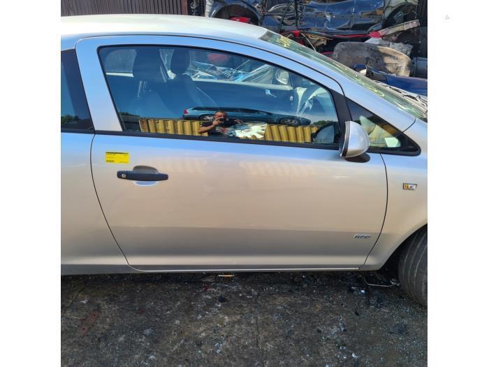 Portier 2Deurs rechts van een Opel Corsa (Z157), Auto-onderdelen, Carrosserie, Deur, Opel, Gebruikt, 3 maanden garantie, Ophalen of Verzenden