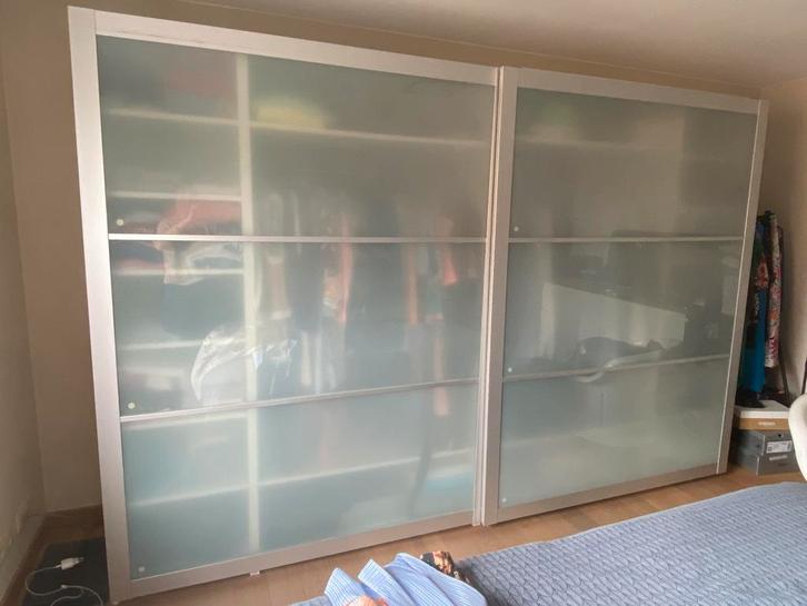 Grande armoire Ikea Pax GRATUITE, Maison & Meubles, Armoires | Penderies & Garde-robes, Utilisé, 150 à 200 cm, 200 cm ou plus