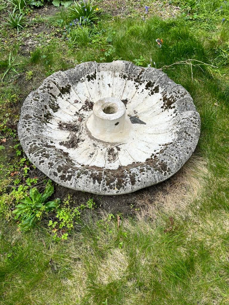 Schaal van oude bloembak zonder sokkel -gratis, Jardin & Terrasse, Pièces d'eau & Fontaines, Enlèvement, Utilisé, Béton