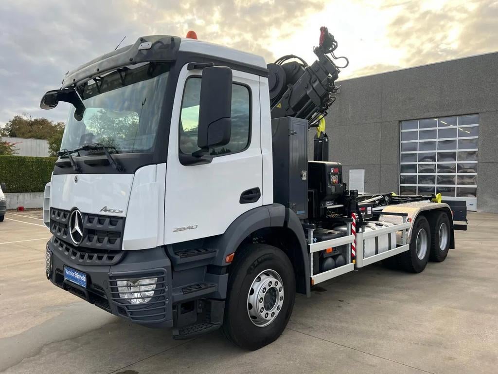 Mercedes-Benz Arocs 2640 - HIAB X-HiDuo 158DS-4 & MULTILIFT, Autos, Camions, Entreprise, Caméra de recul, Air conditionné, Bluetooth