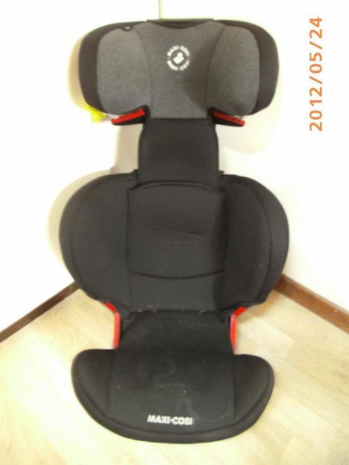 Grand siège auto a vendre, Kinderen en Baby's, Autostoeltjes, Zo goed als nieuw, Maxi-Cosi, Afneembare rugleuning, Verstelbare rugleuning