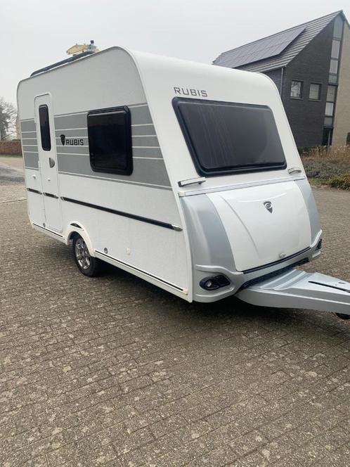 Rubis/ Caravelair 330 model 2016, Caravans en Kamperen, Caravans, Bedrijf, tot en met 2, 500 - 750 kg, Kleine zit, Caravelair
