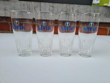 4 Safir glazen  beschikbaar voor biedingen