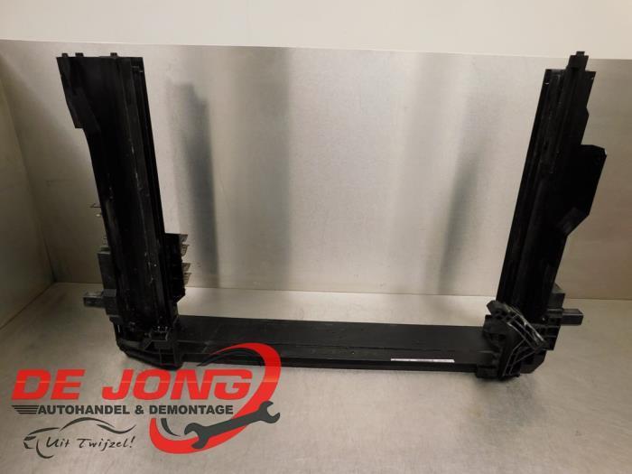 Steun (diversen) van een BMW 5-Serie, Auto-onderdelen, Ophanging en Onderstel, BMW, Gebruikt, 3 maanden garantie, Ophalen of Verzenden