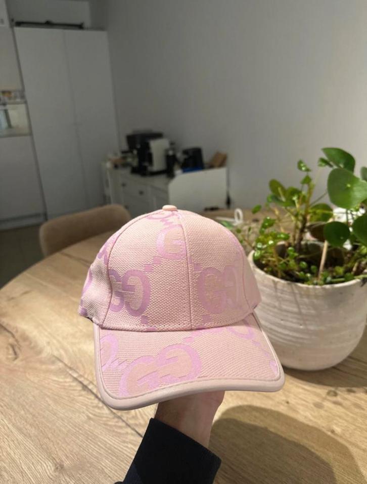 Gucci GG Monogram Cap - Pink, Vêtements | Hommes, Chapeaux & Casquettes, Comme neuf, Casquette, One size fits all, Enlèvement