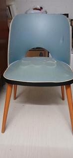 Retro jaren 60,4 stoelen, Moins de 150 cm, Une personne, Enlèvement, Utilisé