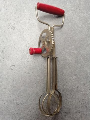 Vintage antieke zweep  beschikbaar voor biedingen
