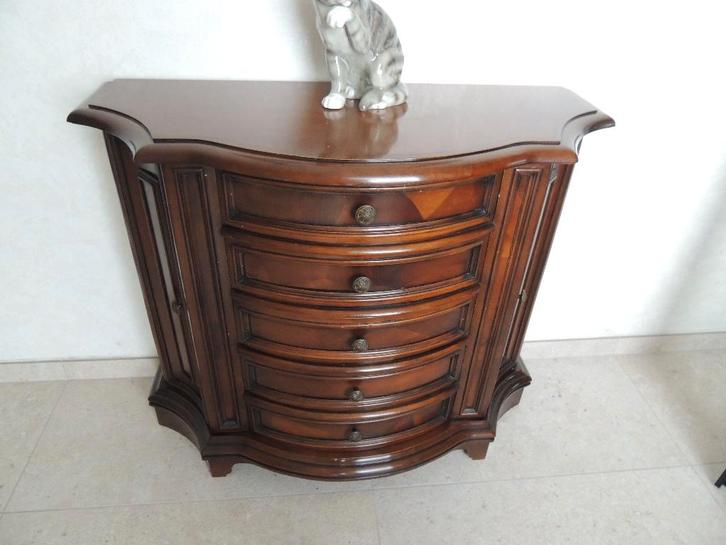 ZEER MOOIE OVALE  HALKAST, Huis en Inrichting, Kasten | Wandmeubels, Zo goed als nieuw, Minder dan 100 cm, Minder dan 150 cm, 25 tot 50 cm