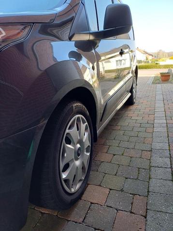 Ford velgen 5*108 205/55 R16 met winterbanden en wieldeksels, Auto-onderdelen, Banden en Velgen, Ophalen, Gebruikt, Velg(en), 16 inch