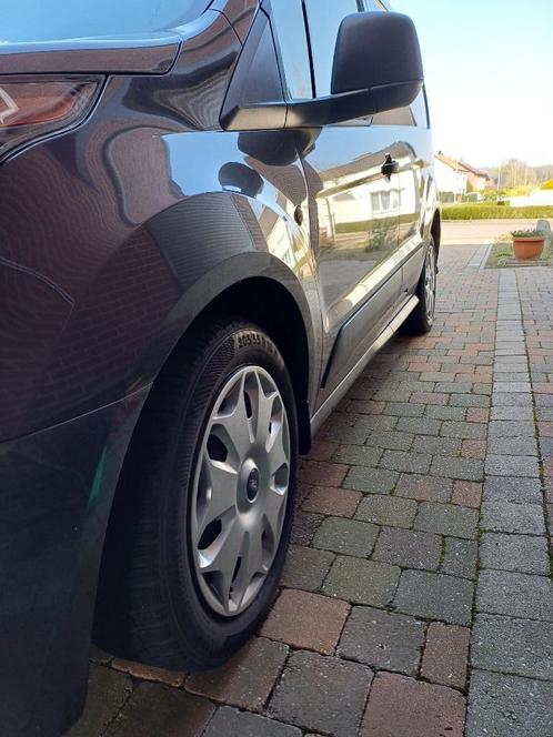 Ford velgen 5*108 205/55 R16 met winterbanden en wieldeksels, Auto-onderdelen, Banden en Velgen, Velg(en), Winterbanden, 16 inch