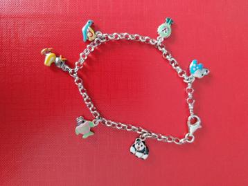 Zilveren armbandje voor kinderen beschikbaar voor biedingen