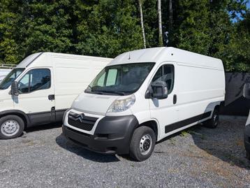 Camionette + chauffeur 50€/u inc chauffeur  beschikbaar voor biedingen